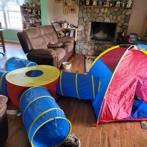 Kids tent